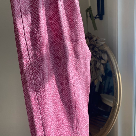 Pink Snake Print BCBG Pants. - Picture 11 of 13